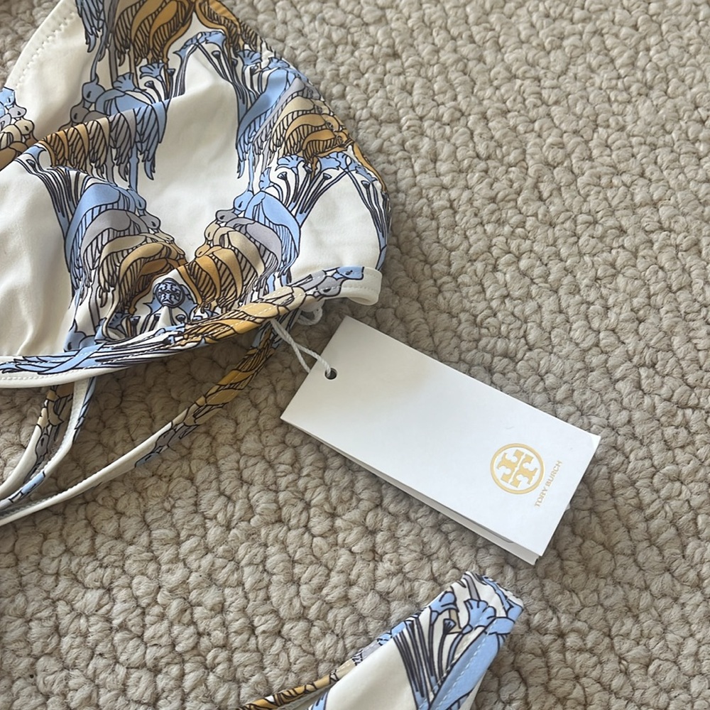 BNWT TOP
BNWOT BOTTOM
JUST PERFECT - Picture 2 of 4